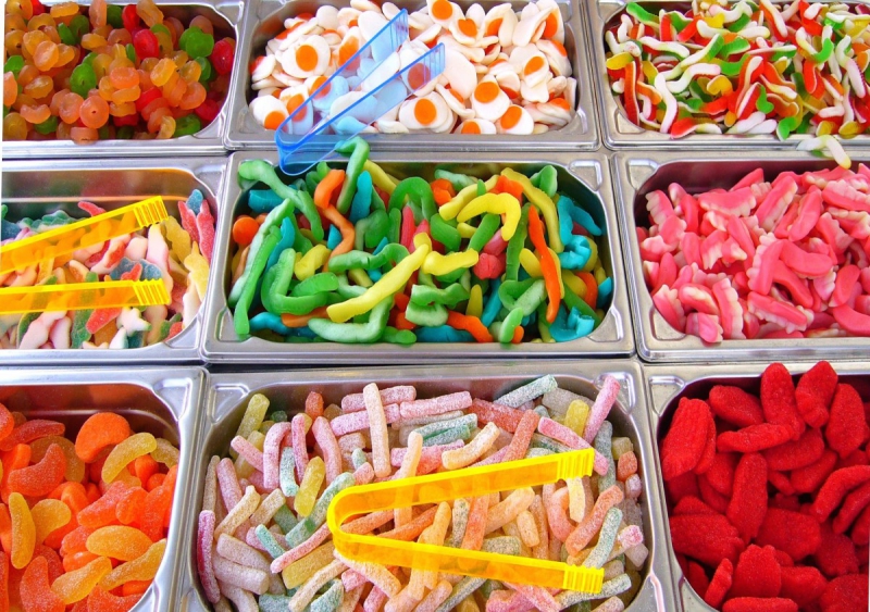 ecommerce-MONTFERRAT-min_pick_and_mix_children's_sweets_candy_colorful_treat_confectionery-1020869